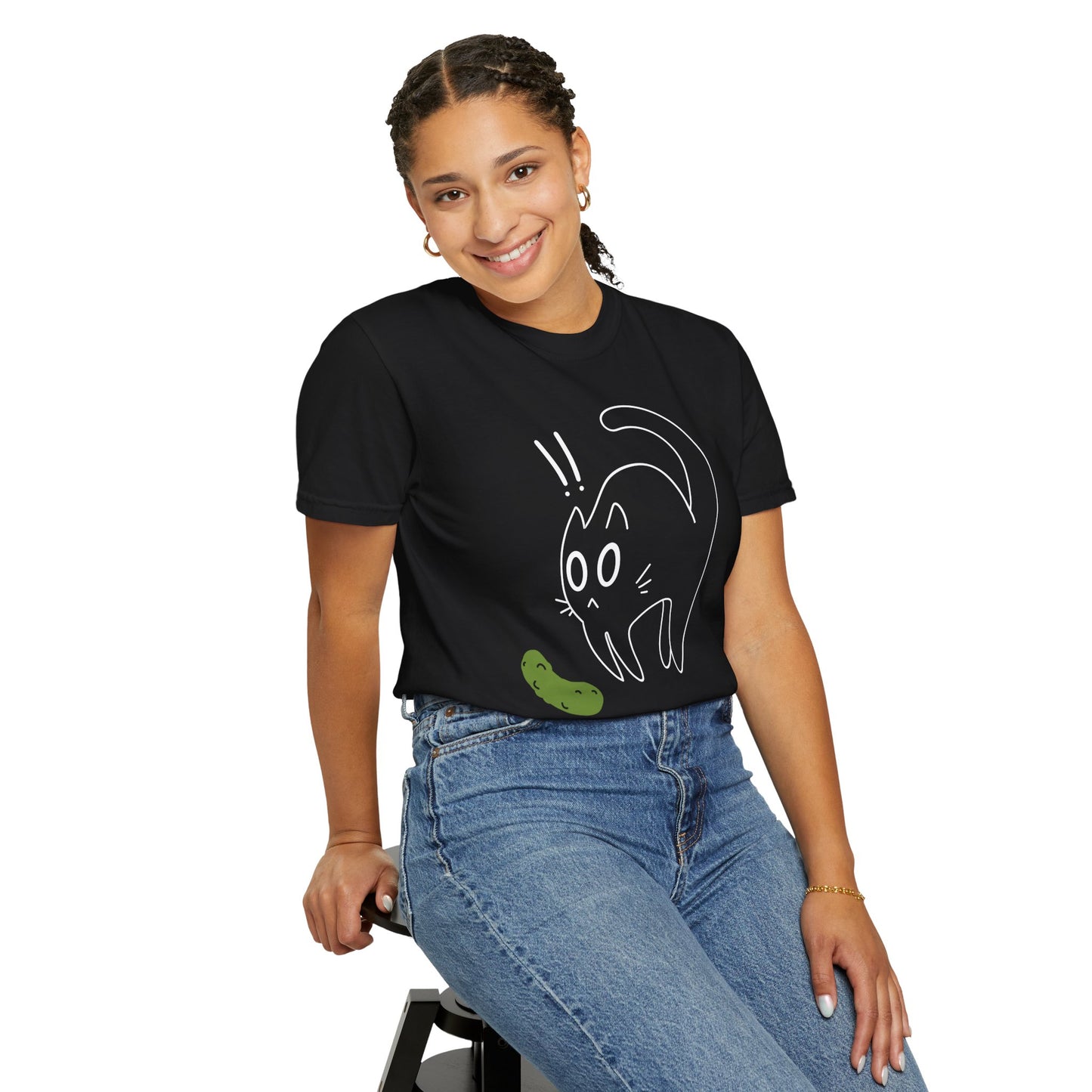 Spooky Pickle - Cucumber Jumpscare Cat T-Shirt